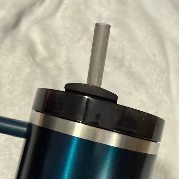 40oz quencher Stanley Teal Insulated Mug with Handle - Picture 10 of 10